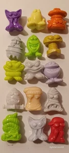 McDonald's Happy Meal Monster Crazy Bones Menge 15 Gogos, Eier & Halloween - Bild 1 von 4