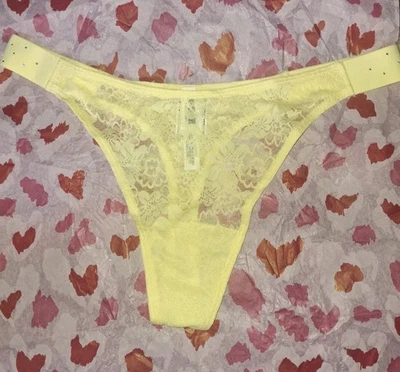 Tanga Vs Rosa Floral Encaje Tachonado Lateral Pierna Alta Panty NUEVO Grande Amarillo Foto 1 de 2