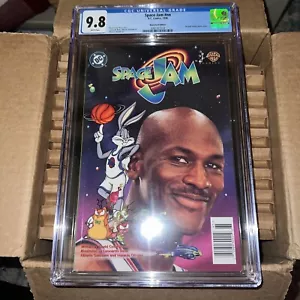 Space Jam #nn DC 1996 CGC 9.8 Newsstand Edition Michael Jordan photo cover RARE - Picture 1 of 2