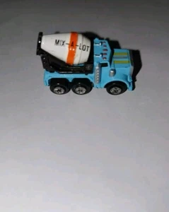 Micro Machines Camion Miscelatore Cemento, Galoob 1987 - Foto 1 di 6