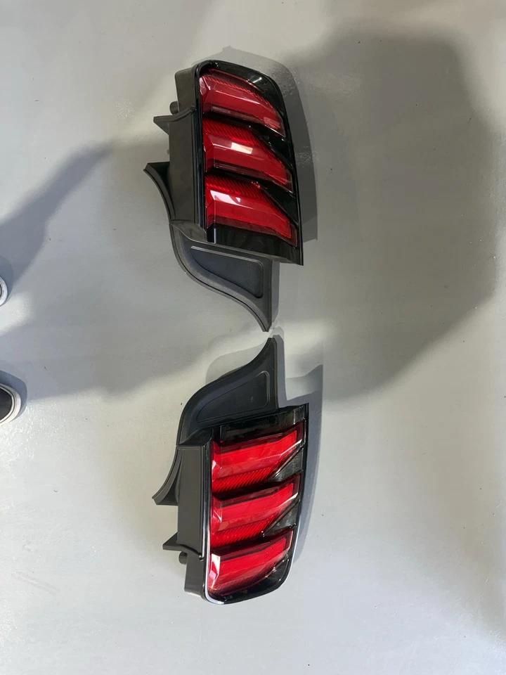 2108 2019 2020 Ford mustang taillifhts - Image 1 of 4