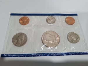 1985 P United States Mint Set FIVE COINS - Picture 1 of 2