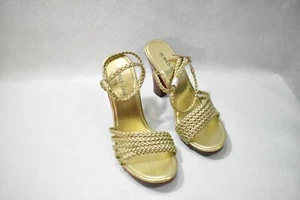 Wild Diva Shoes Sandals Heels Gold Size 8  Women's New  - Picture 1 of 9