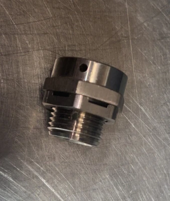 Conduit Eaton Crouse Hinds DPE3029S3 1/2 Inch Stainless Steel Breather Drain Nos