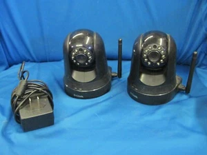 D-Link DCS5009L Wi-Fi Indoor Security Camera - Picture 1 of 8