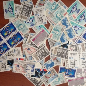 Sous Faciale	100 timbres à 	3,60	francs	soit	 54,88 euro - Picture 1 of 1