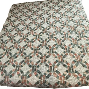 Double Wedding Ring Patchwork Quilt Bedspread Coverlet Green Coral Peach Throw - Picture 1 of 9