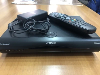 Decoder Mysky SENZA digitale integrato con Telecomando e Alimentatore 500 gb - Immagine 1 di 4