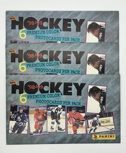 3 versiegelte Packungen Panini Hockey 1998-99 Fotokarten 6 in jeder Packung Tonnen von Stars - Bild 1 von 3