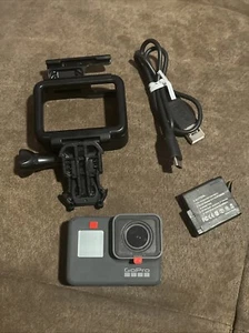 GoPro Hero 5   Action Camera Black - Picture 1 of 1