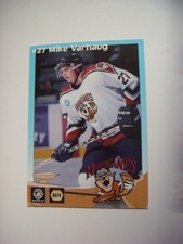 1998 WHL LETHBRIDGE HURRICANES MIKE VARHAUG  HOCKEY CARD FREE CAN SHIPPING