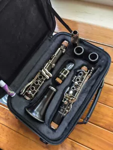 LeBlanc Bb Serenade II Clarinet - Picture 1 of 7