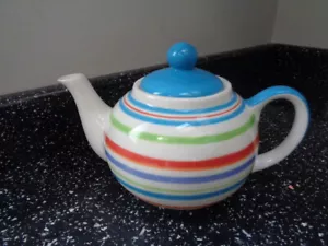 WHITTARD OF CHELSEA KLEINE TEEKANNE - STREIFEN - Bild 1 von 3