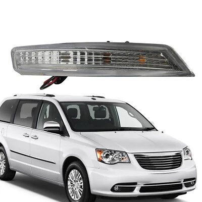 Passenger RH Side LED Mirror Turn Signal Light For 08-16 Chrysler Town & Country — 第 1/4 张图片
