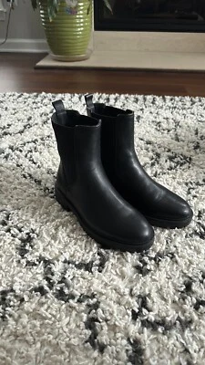 Botas de cuero negras para mujer talla 7 Banana Republic Factory Foto 1 de 4