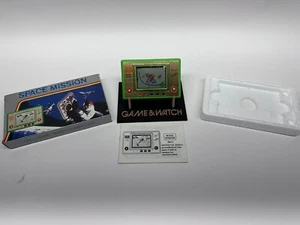 SPACE MISSION SM-11 VINTAGE HANDHELD TABLETOP ARCADE GAME & CLOCK - WORKING CIB - Picture 1 of 18