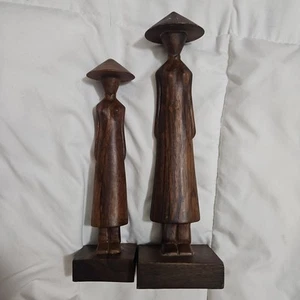 Pair Handcarved Asian Vietnamese Wooden Woman Cone Hat Figures 8" 6.5" Vintage - Picture 1 of 11
