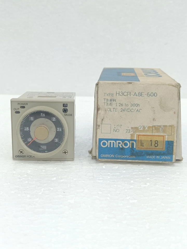 OMRON H3CR-A8E-600 MULTIFUNCTION ANALOG TIMER 24V AC/DC 5A 250VAC 8-PIN NEW - Image 1 of 4