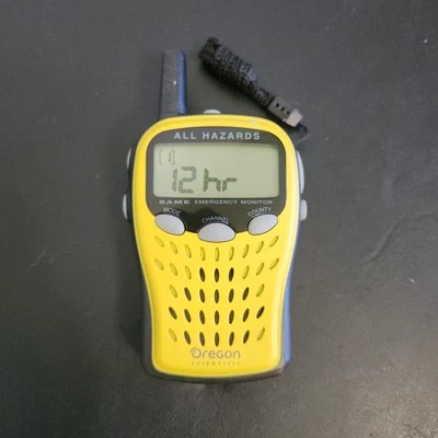 Oregon Scientific Emergency Portable NOAA Weather Radio WR601N - Image 1 of 4