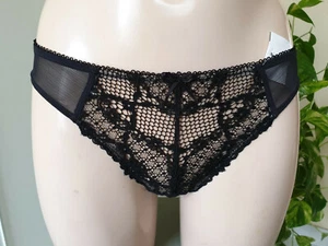 CHANTAL THOMASS STRING TAILLE 40 MODELE BOULEVERSANT COLORIS NOIR REF 9A15 - Picture 1 of 2
