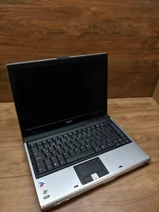 Portatile Acer Aspire 3528AWXCI Silver per ricambi e riparazioni - Foto 1 di 7