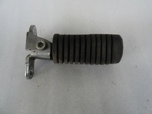 B5. Honda CB 900 F2 Boldor SC01 Front Right Footrest - Picture 1 of 5