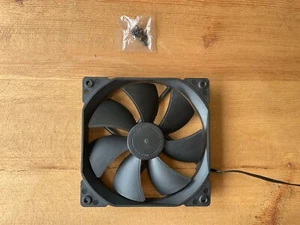 Fractal Dynamic X2 Silent black case fan 140mm 3 pin 12V 0.20A - Afbeelding 1 van 2