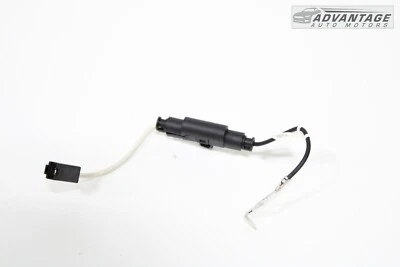 Chevrolet Malibu LT 2016-2021 lado derecho antena bobina de tierra cable OEM Foto 1 de 4