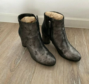 Ankle Boot Größe 37 von RYLKO Silber-Schwarz guter Zustand  - Bild 1 von 7