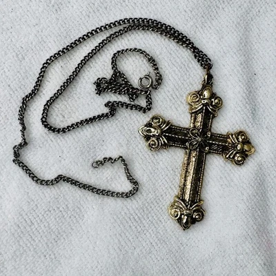 Collar Colgante Cruz Gótica Vintage Cadena Tono Plata Hombre Joyería Religiosa Foto 1 de 4