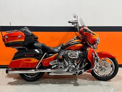 2013 Harley-Davidson Touring Electra Glide® CVO™ Ultra Classic® - Image 1 of 4