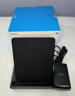 Anker Wireless Charging Station for Kindle Paperwhite Signature Edition Y1822J11 - Image 1 of 3