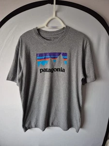 MENS PATAGONIA SHOP STICKER RESPONSIBILI-TEE SIZE MEDIUM - Picture 1 of 5