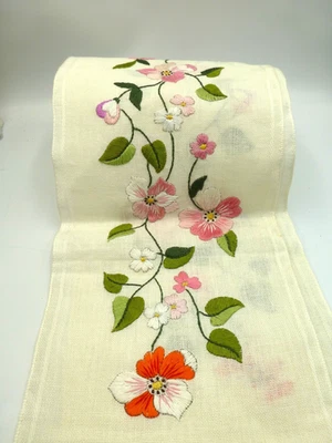 Hand Embroidered Table Runner, Cream Linen?, Lovely Floral Vine Design - Image 1 of 4