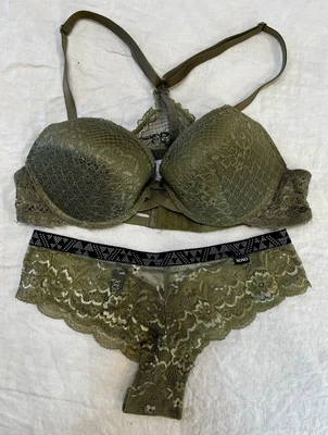 Juego de sujetador push up XOXO 2 piezas (30B?) Tanga y tirantes de encaje verde oliva talla S Foto 1 de 4