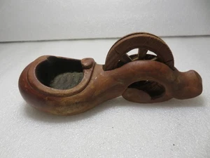 Herramienta de carpintero antigua y primitiva línea de tiza japonesa Sumitsubo - Imagen 1 de 7