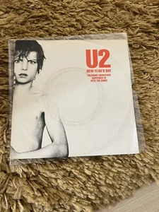 U2 New Year’s Day B/W Treasure,rare French 7” Vinyl Single,Anton Corbijn Sleeve - Picture 1 of 13