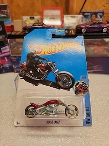 2017 Hot Wheels HW Moto 5/5 Blast Lane - Treasure Hunt - Picture 1 of 3