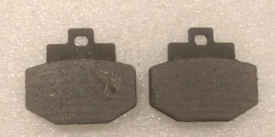 PASTIGLIE FERODO VESPA LX GTS GTV PIAGGIO RUNNER DNA ADIVA HEXAGON FDB2115 1cp - Immagine 1 di 4