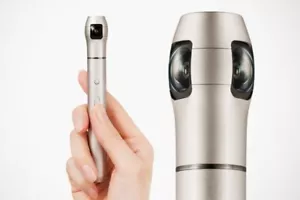 Cámara de acción portátil Ricoh Vecnos Iqui 360° tamaño lápiz - Imagen 1 de 5