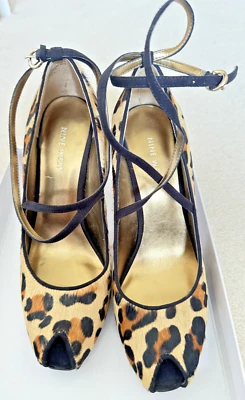 WORN ONCE: NINE WEST LEATHER SKIN LEOPARD WITH CROSS OVER STRAP SIZE 8W/5.5/38.5 - Image 1 of 4