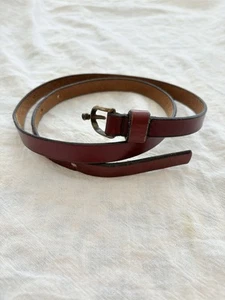 Rare Vintage Etienne Aigner Skinny Belt 28 Burgundy Leather Equestrian Bit Brass 60s - Bild 1 von 15