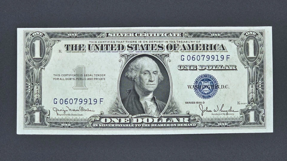 1935-D "Wide" US $1 Silver Certificate, FR#1613,  UNC-60, Serial#: G06079919F - Image 1 of 2