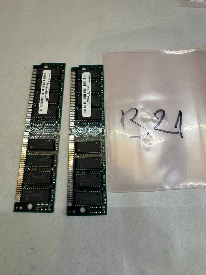 Vintage Memory Lot – 2× Micron MT8D432M-6X + 1× Hitachi HM5216805TT10H - Image 1 of 4