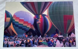 Vintage Albuquerque Int'l. Balloon Fiesta "Getting Ready For Lift Off" Postcard - Picture 1 of 2