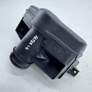 SEAT ALTEA AIR BOX DUCT PIPE INTAKE 1K0805962 1.6 PETROL BSE 04-09 - Picture 1 of 12