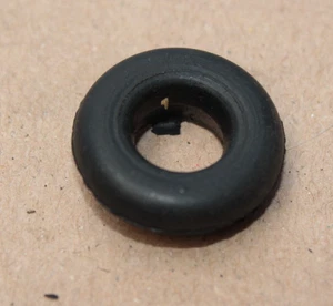 NUOVO 9 x anello in gomma, ammortizzatore, supporto, gomma orig. SIMCA 25696 *NOS* - Foto 1 di 3