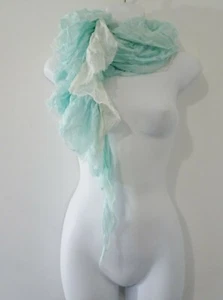 Bufanda envolvente Vance Kitira Julian borde crudo para mujer nueva con etiquetas 59 azul claro - Imagen 1 de 8