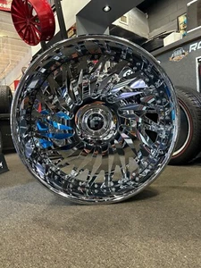 NEW! 30" Forgiato Concentratti Staggered 7" Lip in back XL cap With Tires - Picture 1 of 9