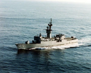 US Navy FF-1072 USS Blakely Frigate 1970-1991 Photograph (8" x 10") - Picture 1 of 1